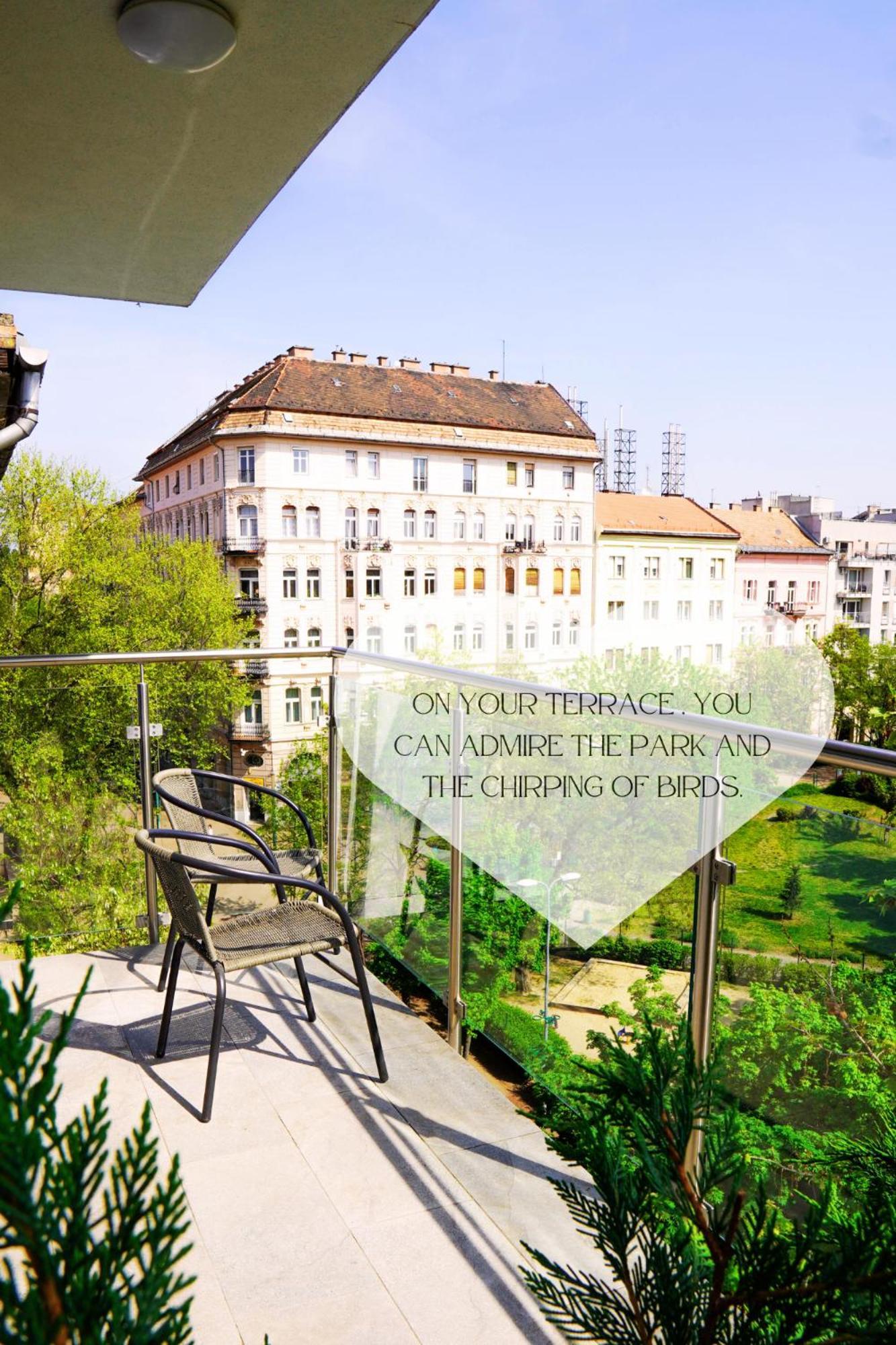 Matyas Corner Apartments Green Square Apartment I بودابست الغرفة الصورة